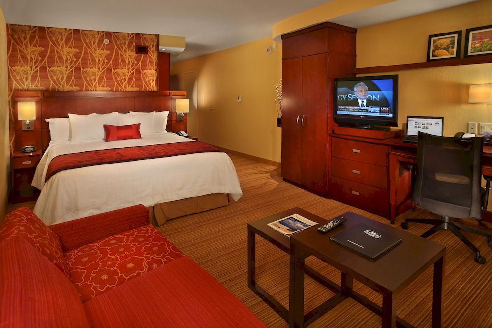 Courtyard By Marriott Stuart Hotel Ngoại thất bức ảnh