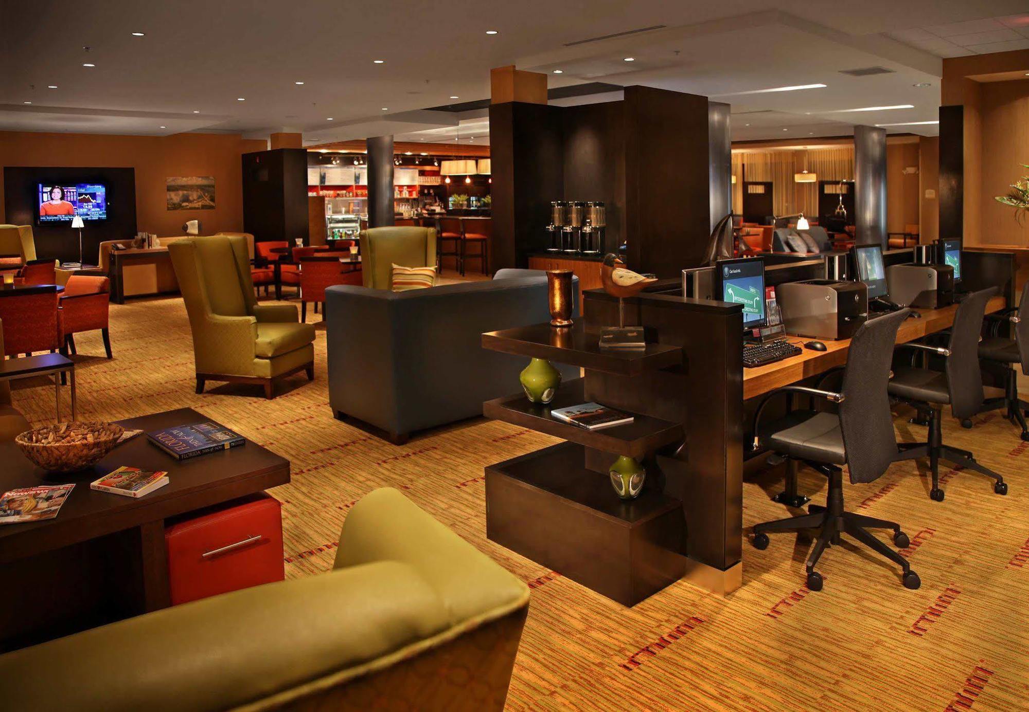 Courtyard By Marriott Stuart Hotel Ngoại thất bức ảnh